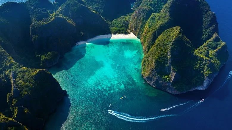 🏝️ Maya Bay and Phi Phi Islands